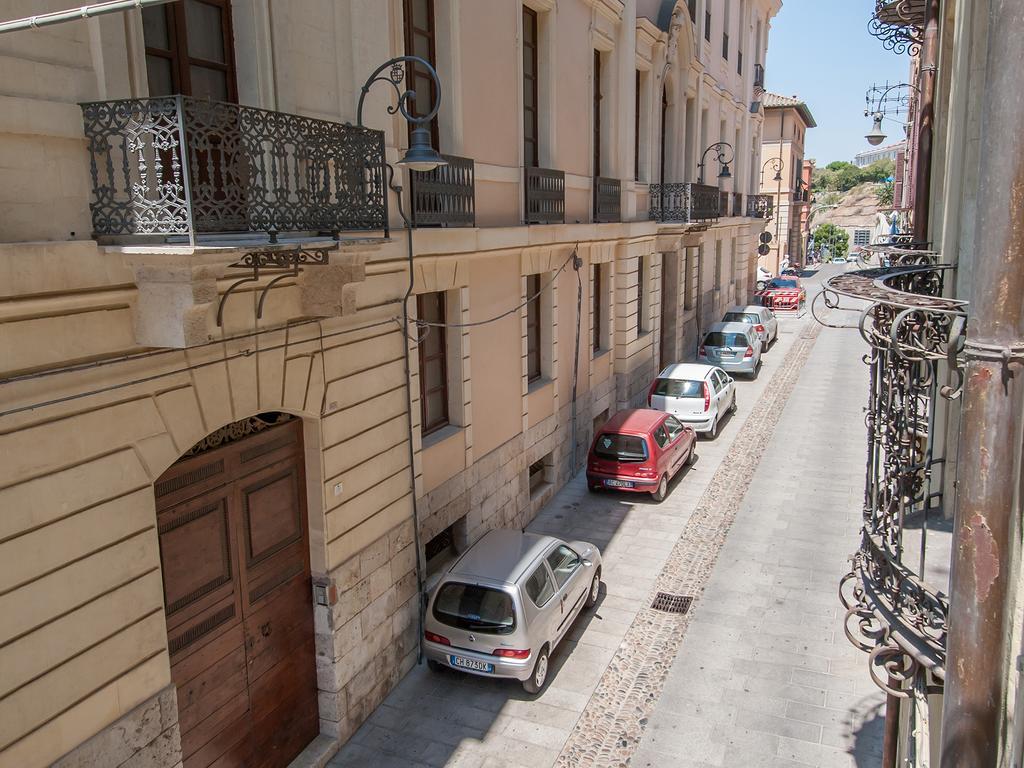 Hotel Residenze Al Castello Cagliari Exterior foto
